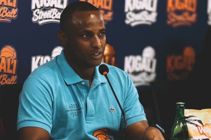 Ni we wafunguriye Facebook Meddy na Kitoko! MC Nzi wateguye Kigali Streetball ni muntu ki?