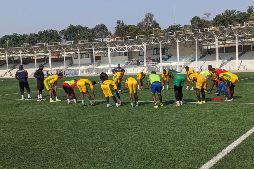 AS Kigali yatangiranye abakinnyi 16 mu myitozo barimo 2 ba APR FC