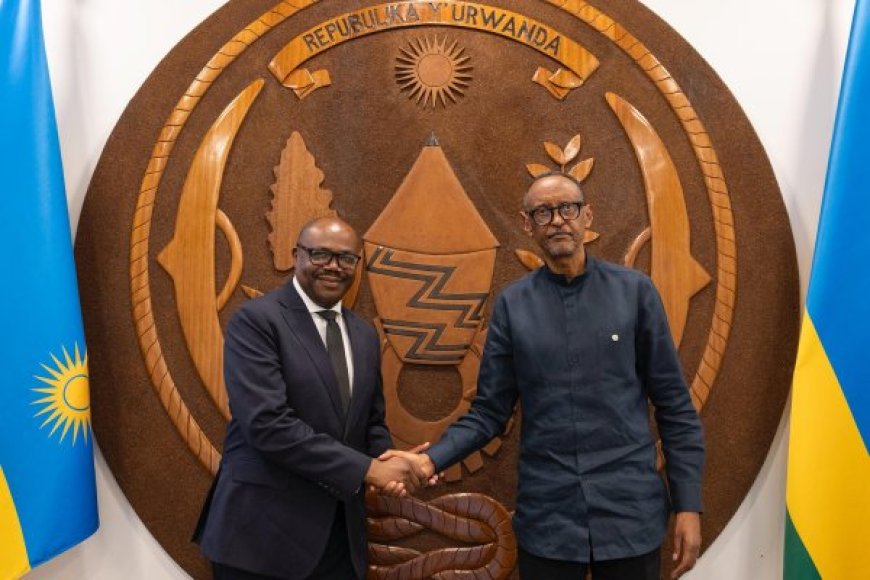 President Kagame Meets New Prime Minister Dr. Justin Nsengiyumva