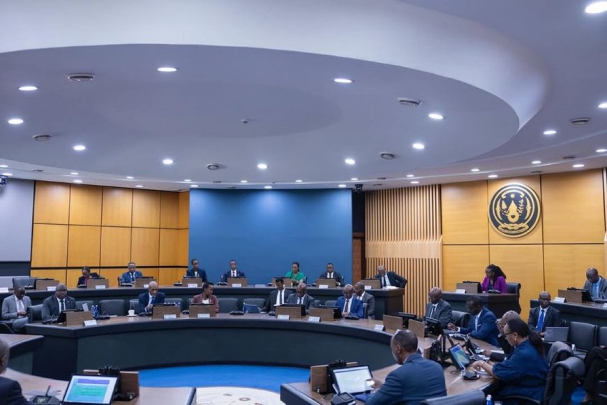 Guverinoma nshya yabonetse yuzuye bamwe ntibongera kugaragaramo