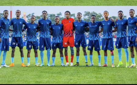 Ikipe ikina hano mu Rwanda yirukanye abakinnyi bose yari ifite