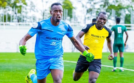 Sebwato Nicholas uri gushakishwa na Mukura VS yaba agiye kwerekeza muri APR FC?