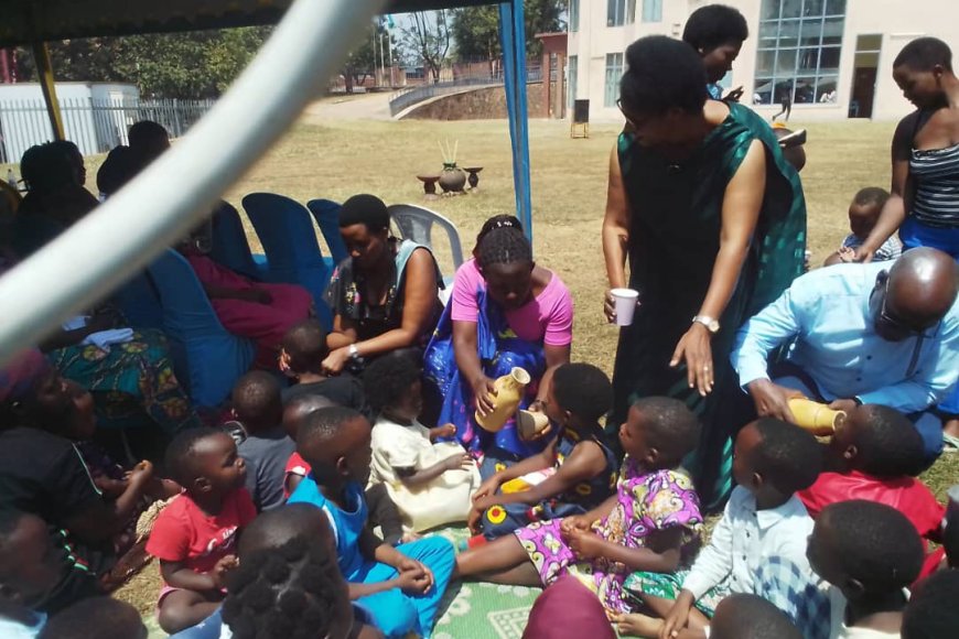 Nyakabanda: Bizihije umunsi w’umuganura bagaburira abana indyo yuzuye