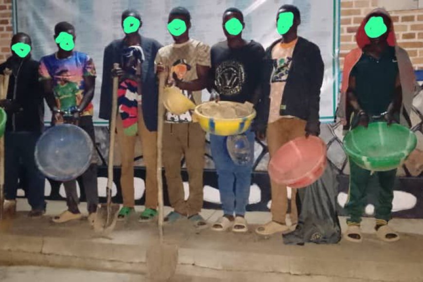 Rulindo: Polisi yafashe abantu barindwi bacukuraga zahabu mu buryo butemewe