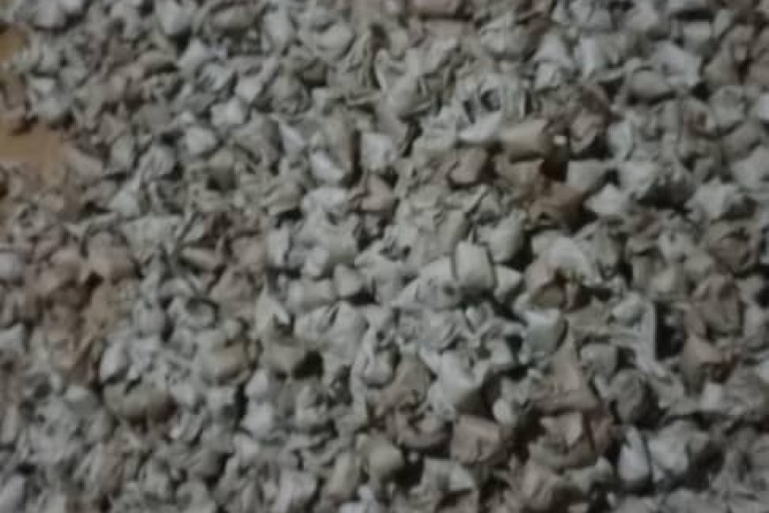 Gasabo:  Polisi yafatanye abantu babiri  udupfunyika tw'urumogi turenga 1000