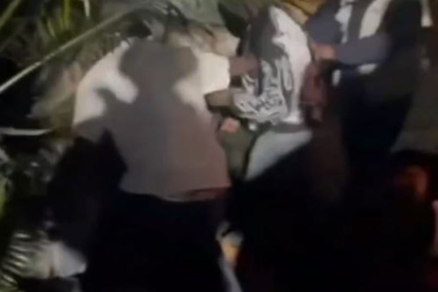 Ukuri ku mashusho ya Jay C, Bushali na Bull Dog barwana n’abafana