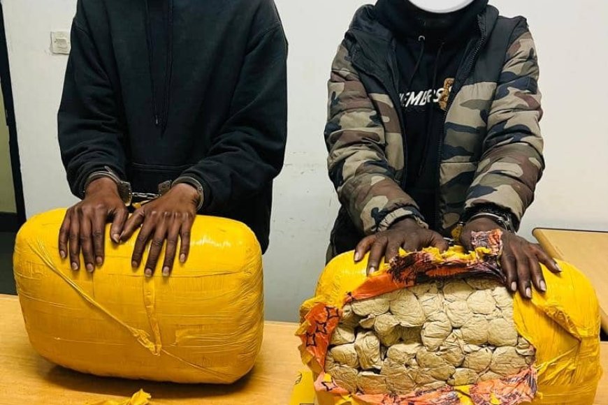 Nyarugenge: Polisi yafashe abagabo babiri bari batwaye ibiro 30 by'urumogi kuri moto