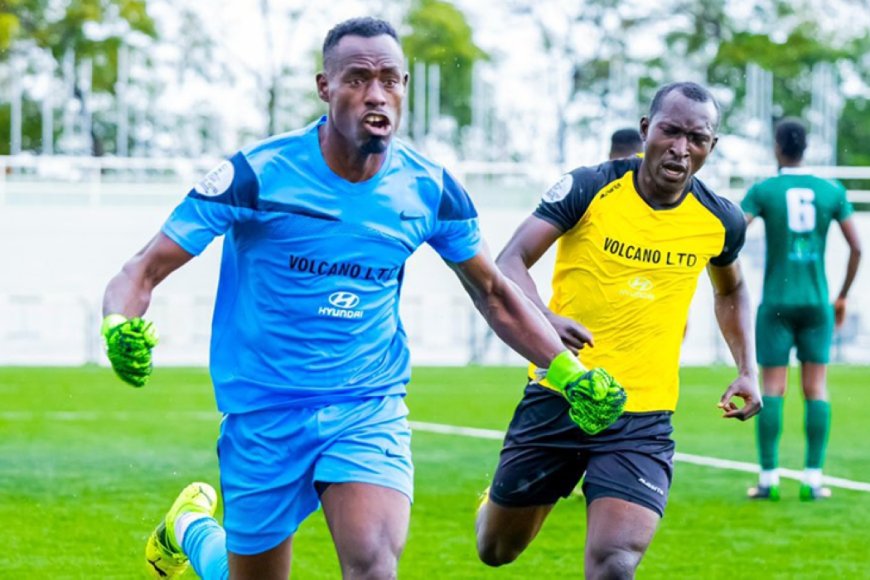 Sebwato Nicholas uri gushakishwa na Mukura VS yaba agiye kwerekeza muri APR FC?