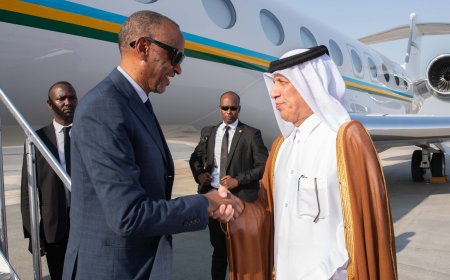 Updated: Ibyo Perezida Kagame yaganiriye na Emir wa Qatar