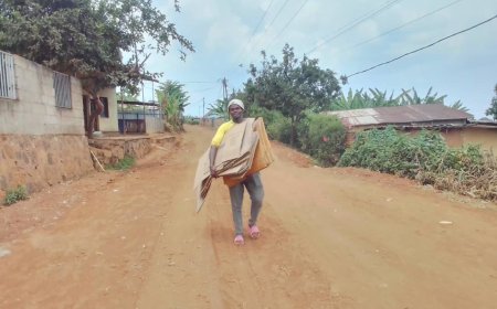 Jabana: Yakijijwe n’amakarito ashaje, akoramo andi