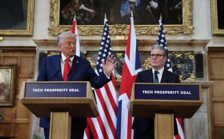 Trump yasabye Ubwongereza gukoresha igisirikare mu gukumira abimukira