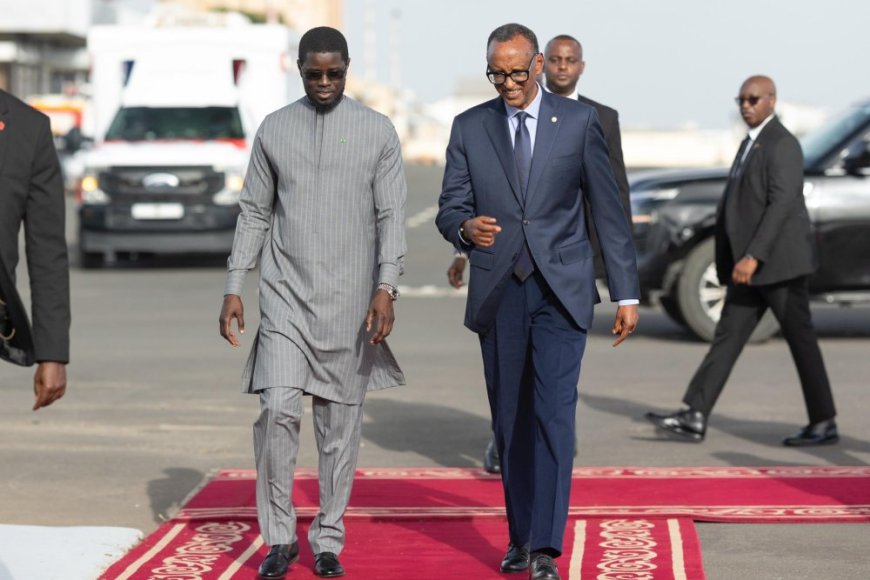 Perezida Kagame yageze i Dakar
