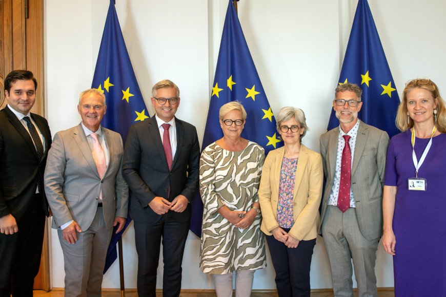 EU yafatiye ibihano bishya abantu n’ibigo bivugwaho guteza intambara y’Uburusiya