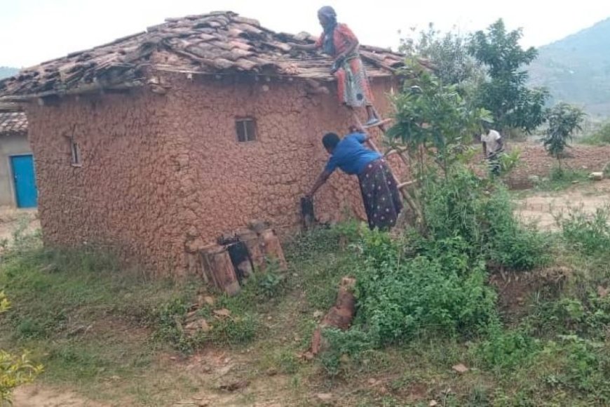 Nyamagabe: Abantu batatu bafunzwe bazira gusenyera umwisengeneza wabo