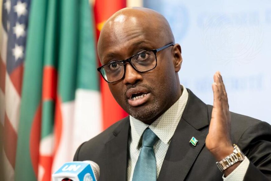 Amb. Nduhungirehe yavuze ko Perezida Tshisekedi “atazi Jenoside icyo ari cyo”