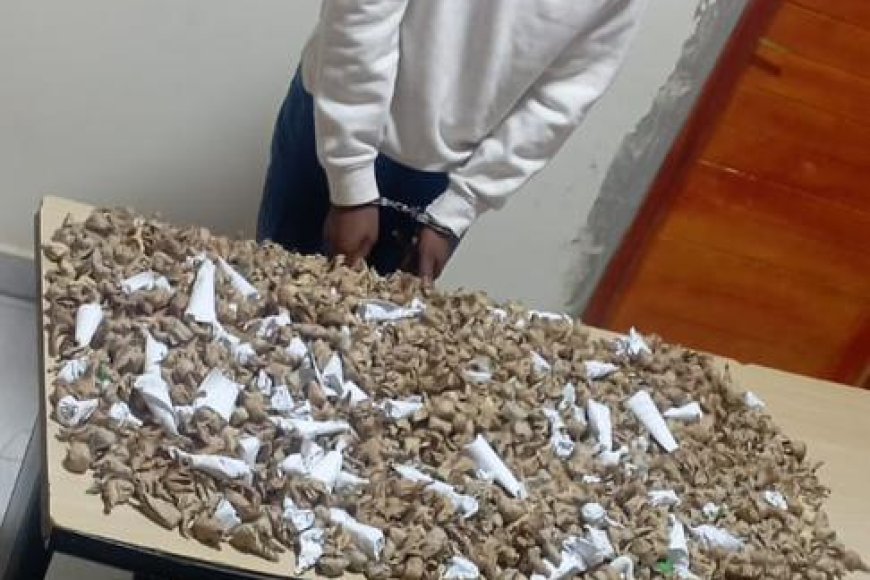 Kigali: Batatu bafatiwe mu bucuruzi bw’urumogi