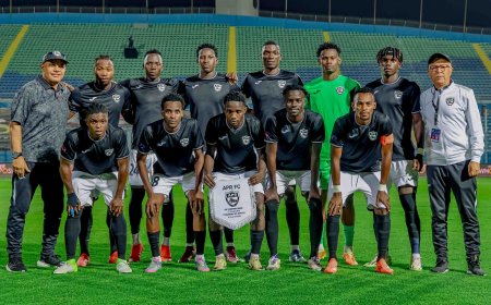 Abakinnyi ba APR FC bahanwe n'umutoza bakurwa ku rutonde rw'abari bwitabazwe kuri Pyramids FC