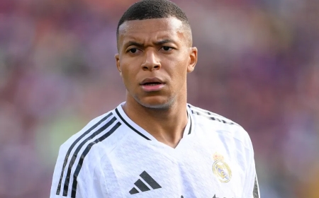 Kylian Mbappe yasingije Ronaldo asaba Lamine Yamal ikintu gikomeye