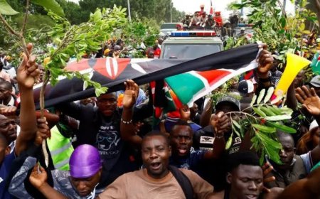 Ikibuga cy'indege cyahagaritse akazi amasaha 2: Uko byifashe I Nairobi mu mafoto