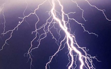 Rutsiro: Abantu babiri bakubiswe n’inkuba umwe ahasiga ubuzima