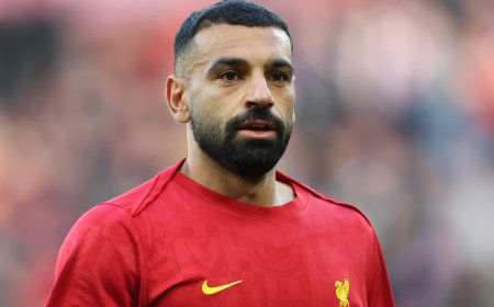 Mohamed Salah yagaragaje ko atishimiye Liverpool FC arimo