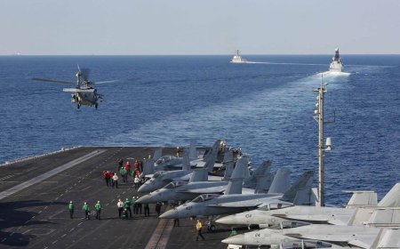 Two US Navy Aircraft Crash in South China Sea, All Crew Rescued
