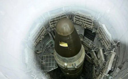 Perezida Donald Trump yategetse igisirikare gusuzuma ibitwaro kirimbuzi