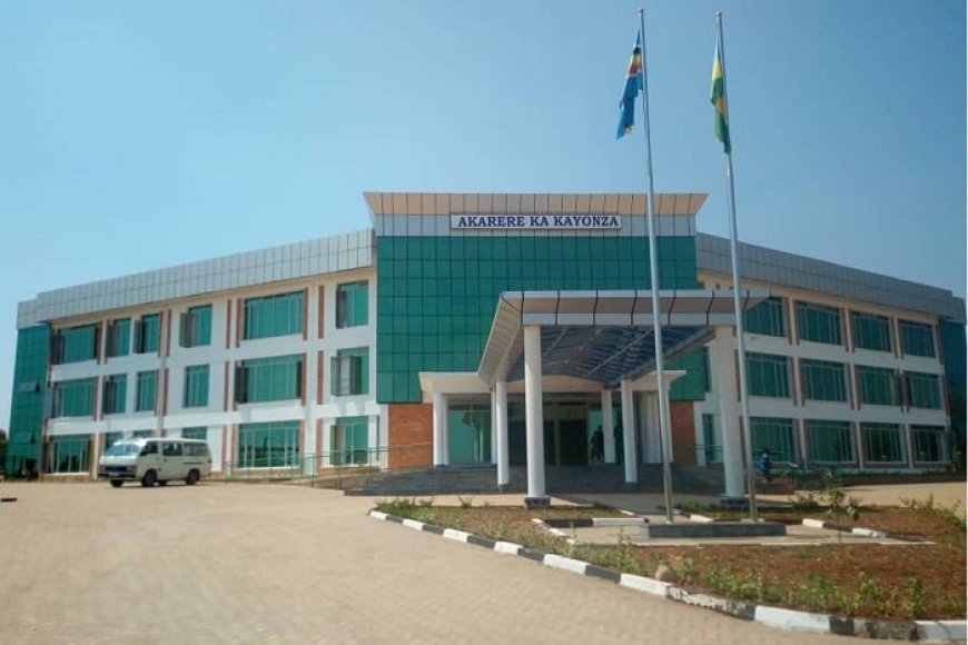 Kayonza yicishijwe amabuye n’abacukura amabuye yagaciro mu buryo butemewe kubera kubatangira amakuru