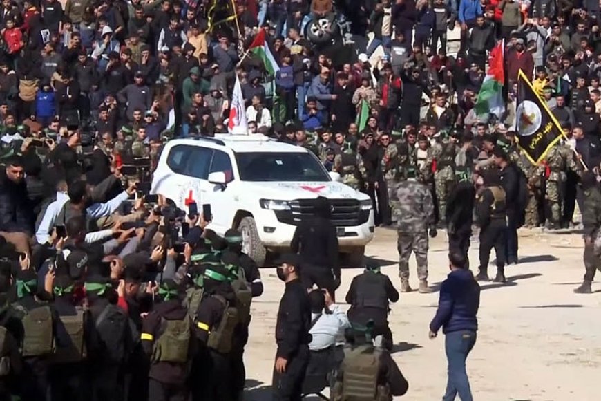 Hamas and Israel Begin Releasing Hostages