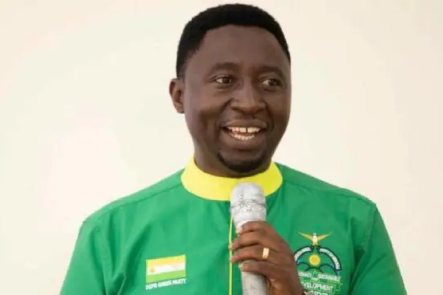 Dr. Frank Habineza wa Green Party yagizwe Senateri