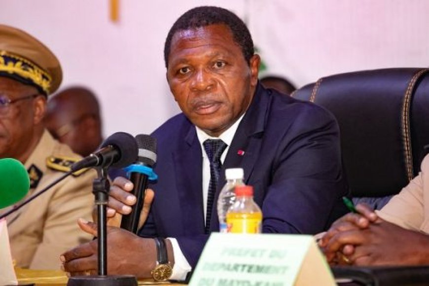 Minisiteri ya Cameroon yatesheje agaciro ibyo Issa Tchiroma yatangaje by’uko yatsinze amatora ya Perezida