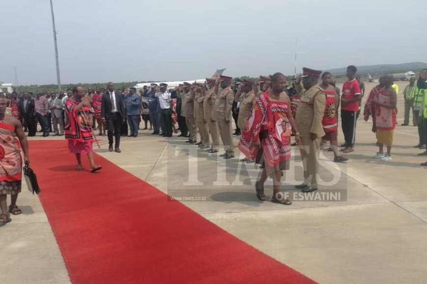 Umunsi King Mswati III ajyana abagore 15, abana 30 n'abakozi 100 I Abu Dhabi