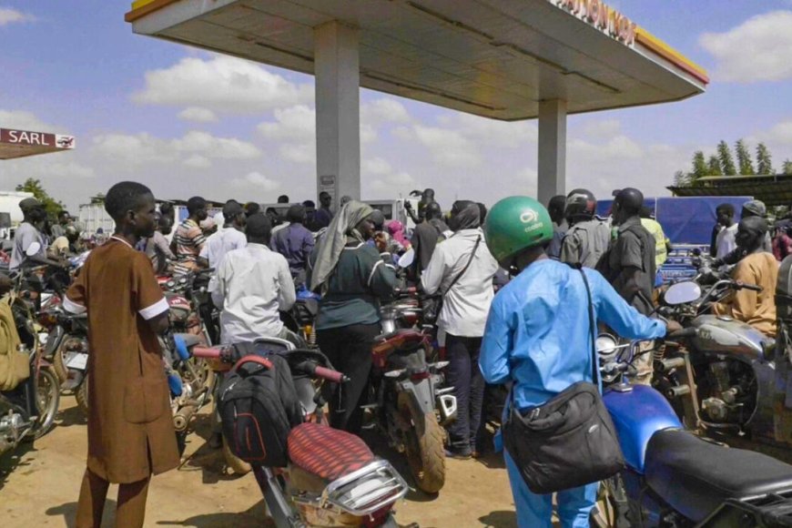 Mali: Leta yafunze amashuri kubera ikibazo cyo kubura ibikomoka kuri Peteroli