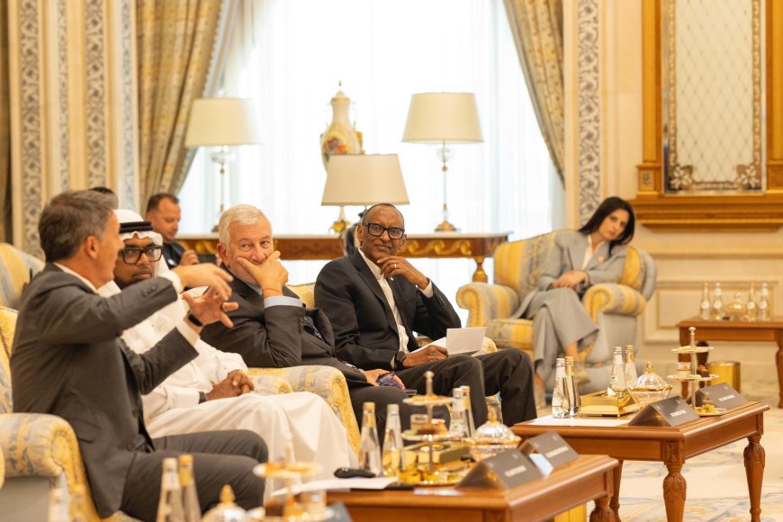 Perezida Kagame yitabiriye ibiganiro ku mutekano w’ubukungu i Riyadh