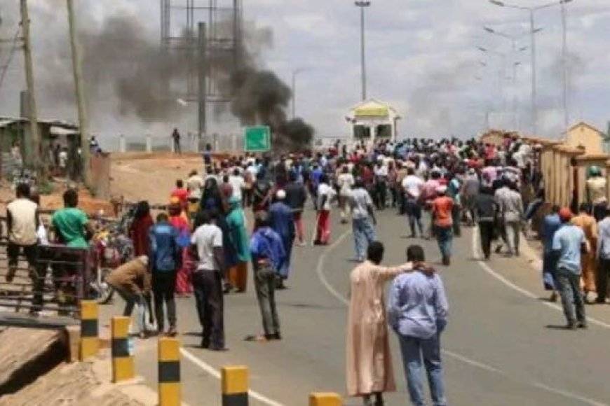 Mvutano Wazuka Namanga: Kenya Yaonya Raia Wasiungane na Waandamanaji wa Tanzania