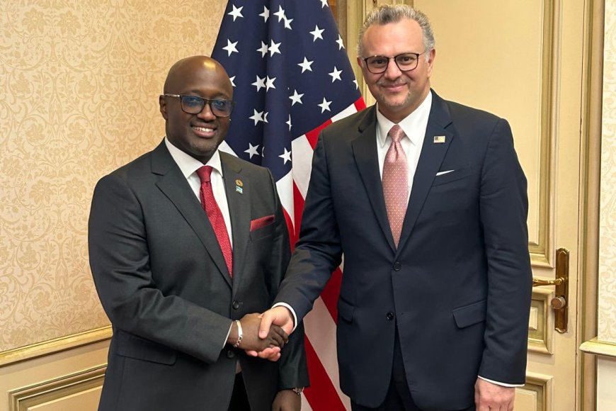 Min. Nduhungirehe yahuye n’Umujyanama Mukuru wa USA baganira ku mahoro mu Karere k’Ibiyaga Bigari