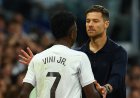 Umwe hagati ya Vinicius Jr na Xabi Alonso ashobora kuva muri Real Madrid hatagize igikorwa