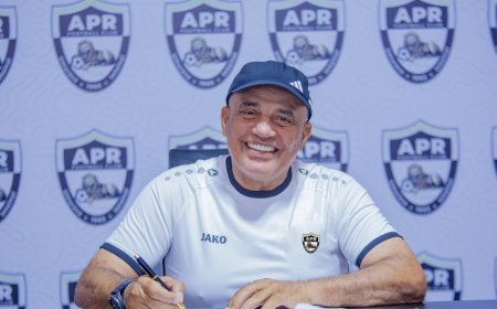 Umutoza wa APR FC arashinja abakinnyi be gukina ibyo atababwiye kuri Rutsiro FC