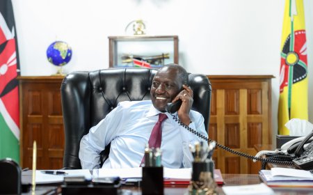 Perezida Ruto yasabiye imbabazi Abanyakenya bafatiwe ku rugamba muri Ukraine