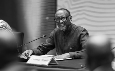 Perezida Kagame yasabye abanyafurika kwita ku mishinga y’ikoranabuhanga