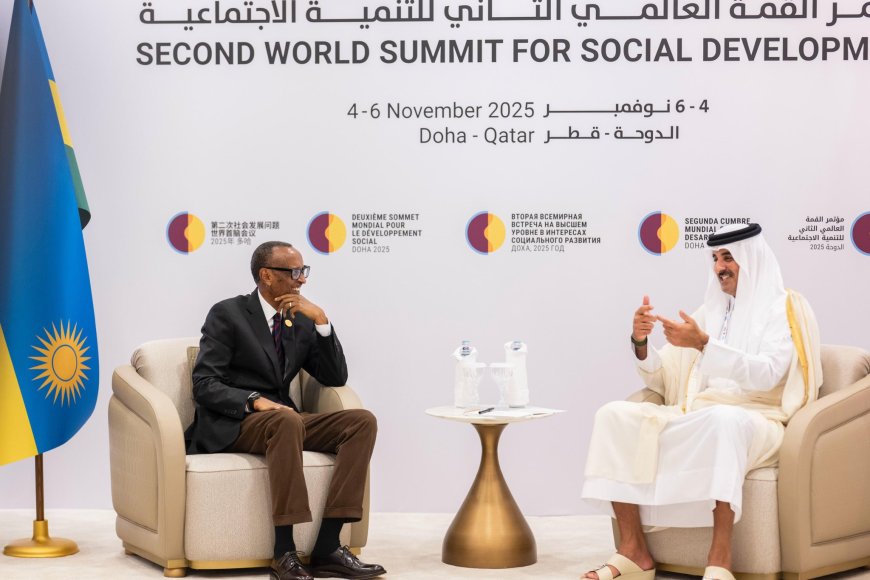 Perezida Kagame yagiranye ibiganiro na Emir wa Qatar