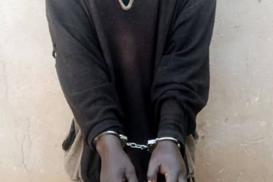 Burera: Polisi yamufatanye ibilo 20 by’urumogi amaze kurwambutsa umupaka