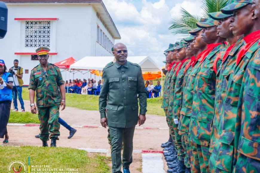 RDC: Minisitiri w’intebe wungirije ushinzwe ingabo yageze i Kisangani kugenzura ibikorwa by’umutekano