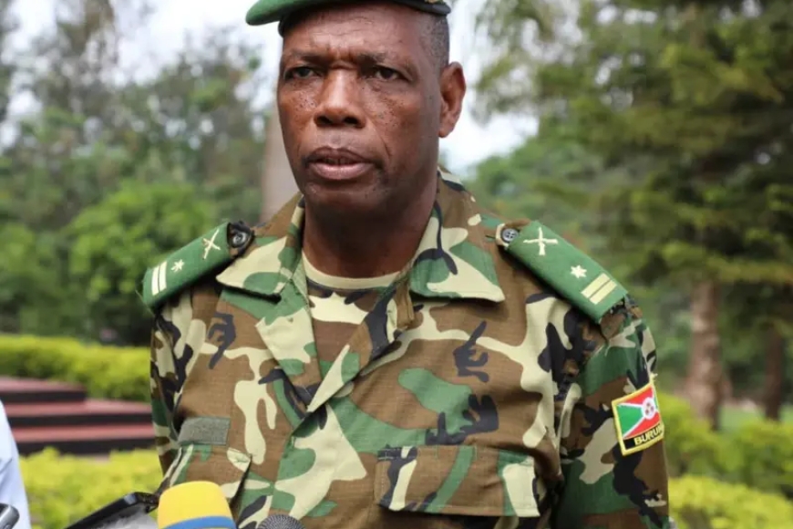 Général de brigade Gaspard Baratuza yinyuzemo ku ngabo zagose Minembwe 