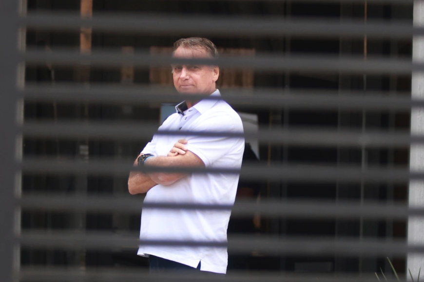 Jair Bolsonaro wayoboye Brésil yatawe muri yombi