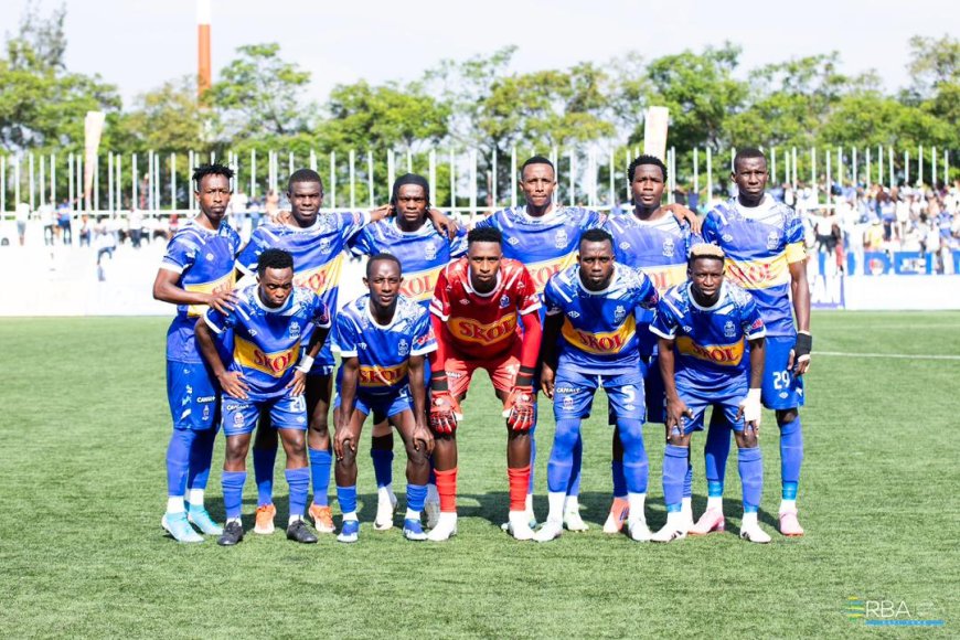 Icyo umutoza wa Rayon Sports avuga nyuma yo guteza ubuyobozi abafana