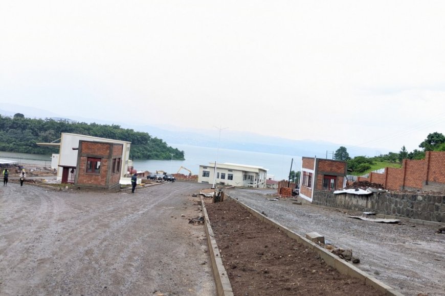 Imirimo yo kubaka icyambu cya Rusizi igeze kuri 97%