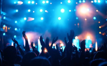 Amasaha yo gufunga utubari arashyirwa saa cyenda z'urukerera