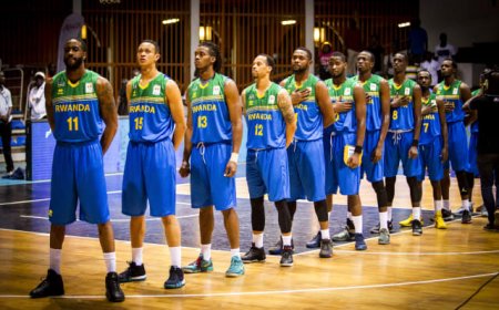 Ubuyobozi bwa Federasiyo ya Basketball mu Rwanda bwaburiye abakinnyi birengagiza ikipe y’igihugu