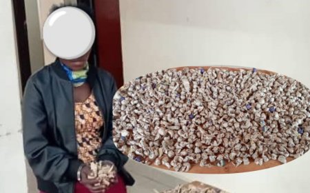 Kigali: Polisi yafashe Umugore wari ubitse udupfunyika tw'urumogi 750 ku musego